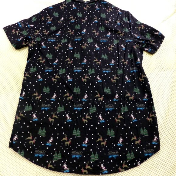 NWT Free Planet Mens All Over Christmas Button-Up Shirt Black Reindeer & Santa M - Picture 3 of 11